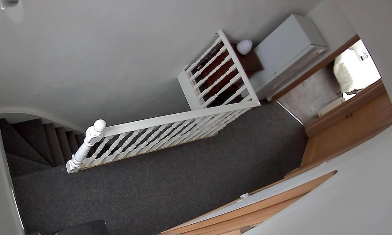 New Flat, Own Bathroom, Sitting Room & Large Bedroom - Walsall Bescot Exterior foto