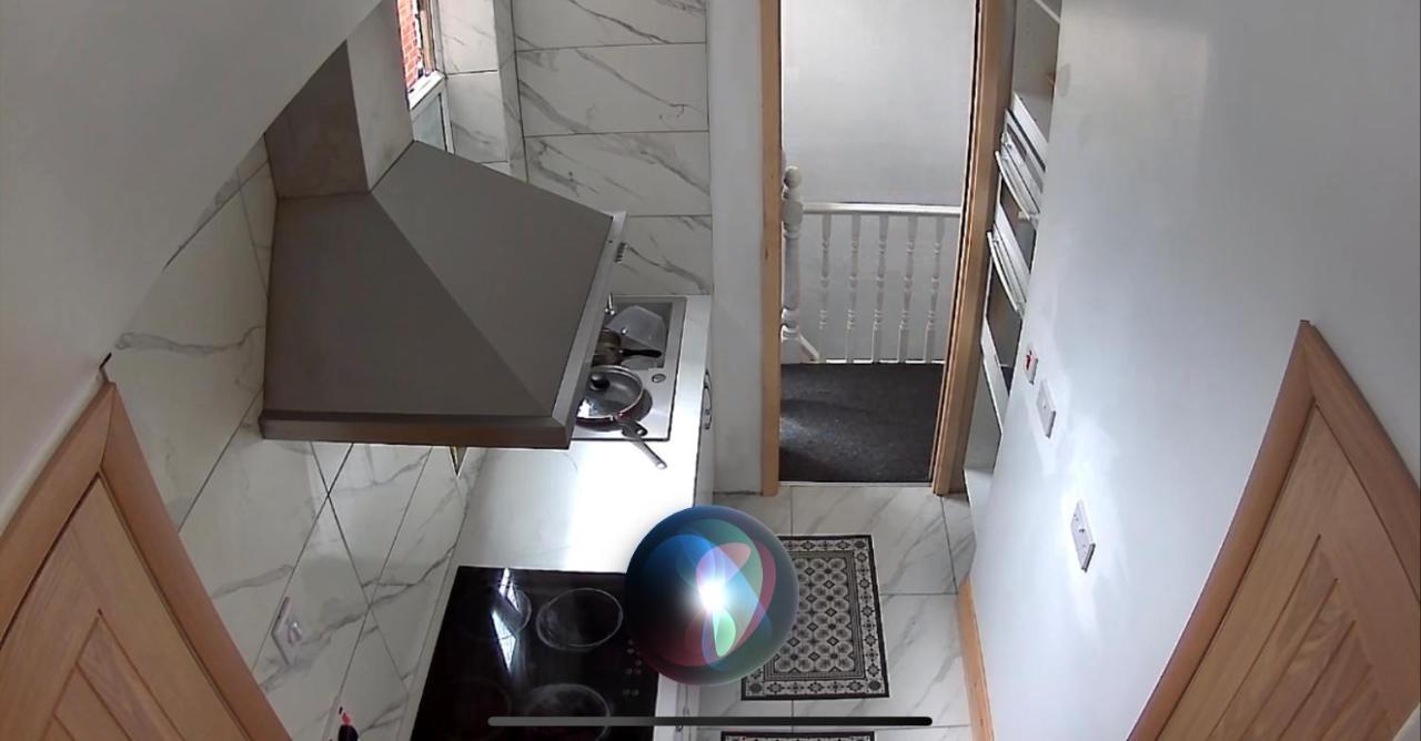 New Flat, Own Bathroom, Sitting Room & Large Bedroom - Walsall Bescot Exterior foto