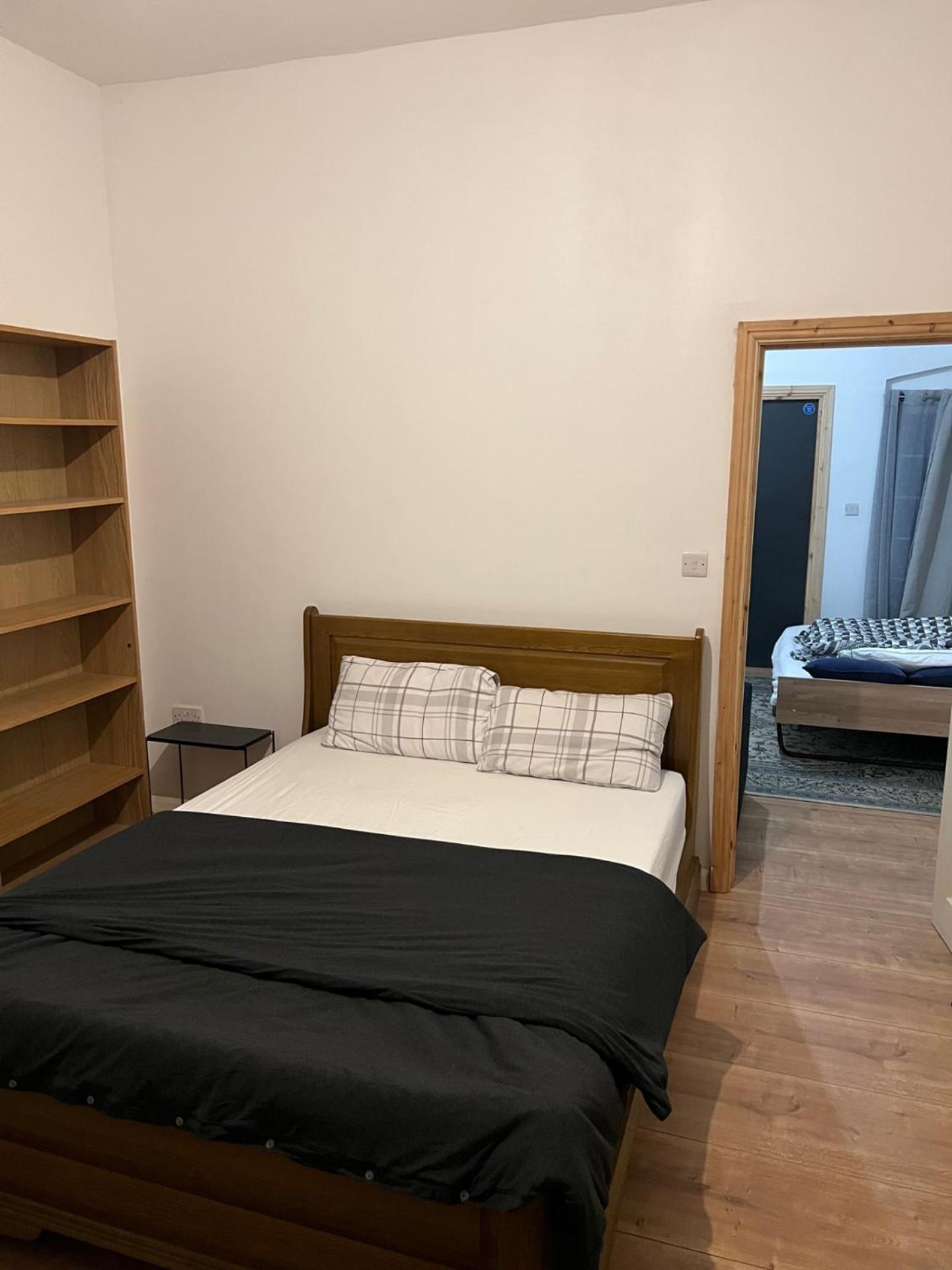 New Flat, Own Bathroom, Sitting Room & Large Bedroom - Walsall Bescot Exterior foto
